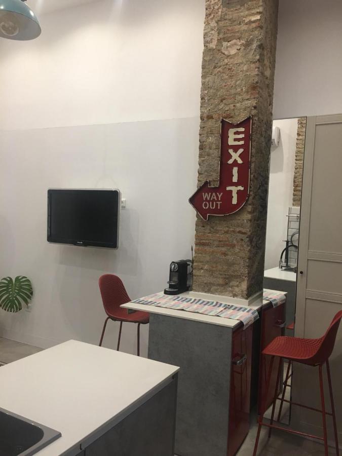 Apartamento Loft con encanto en pleno centro de Málaga Exterior foto